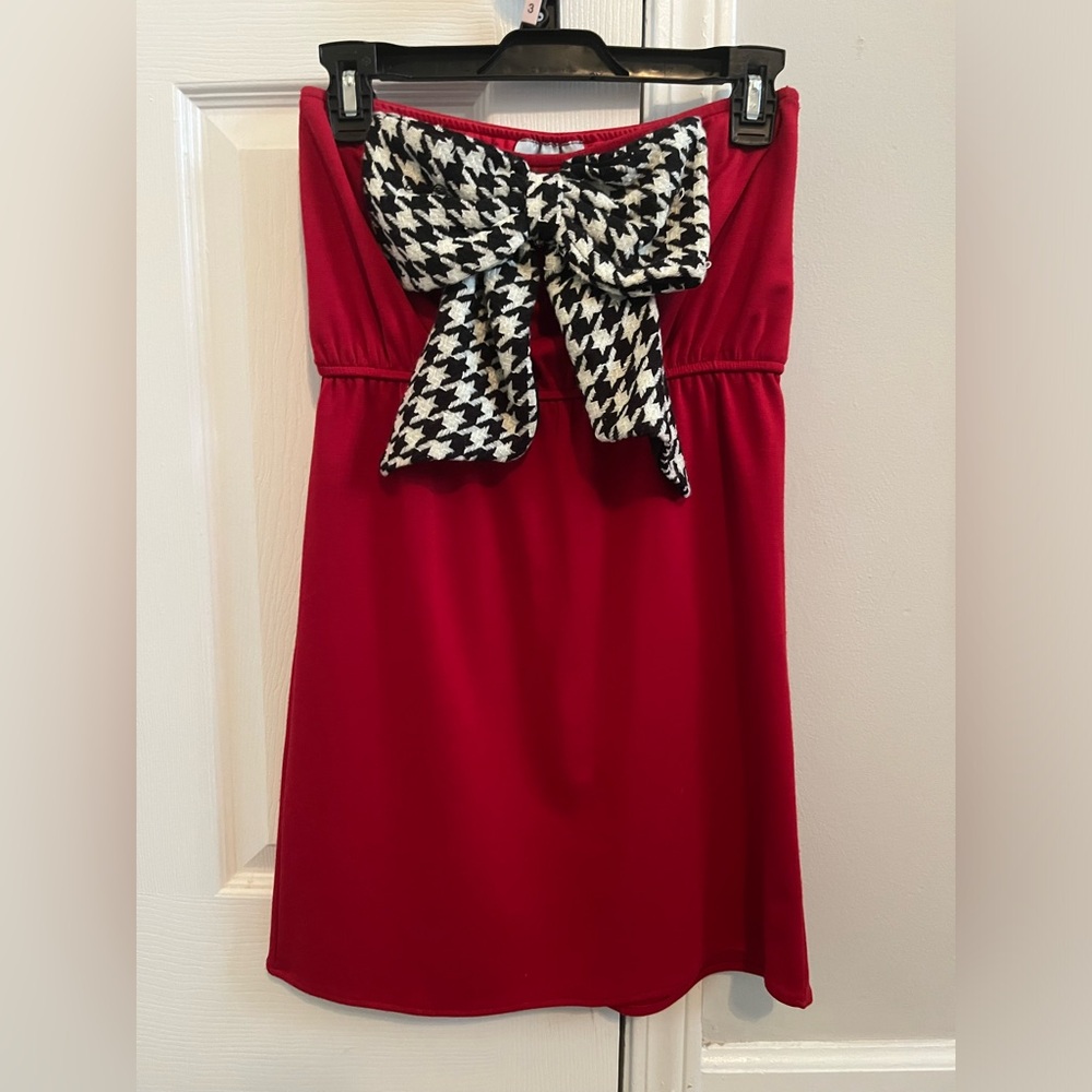 Boutique Strapless Red Dress